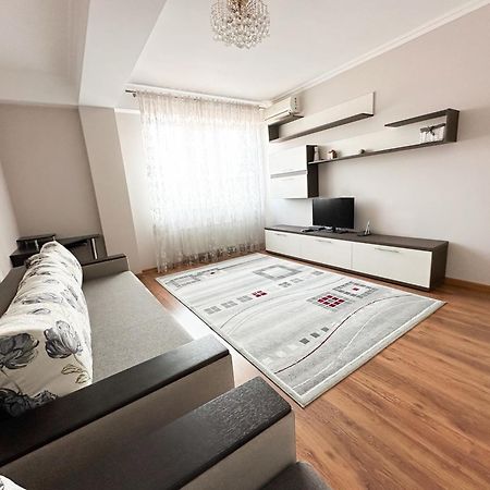 Bright & Quiet 2Room Apartment In City Center Chisinau Exterior foto